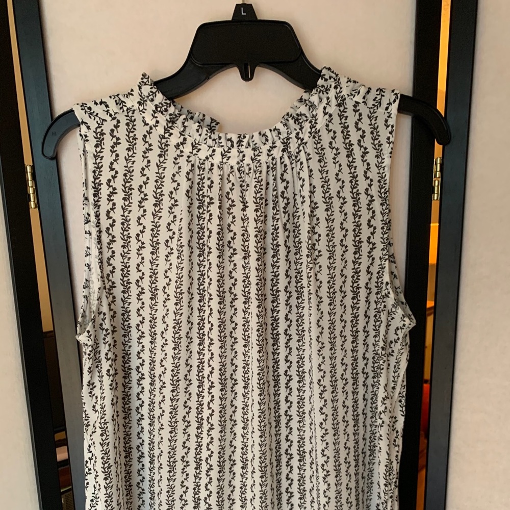 LOFT | White + Black Floral Sleeveless Blouse